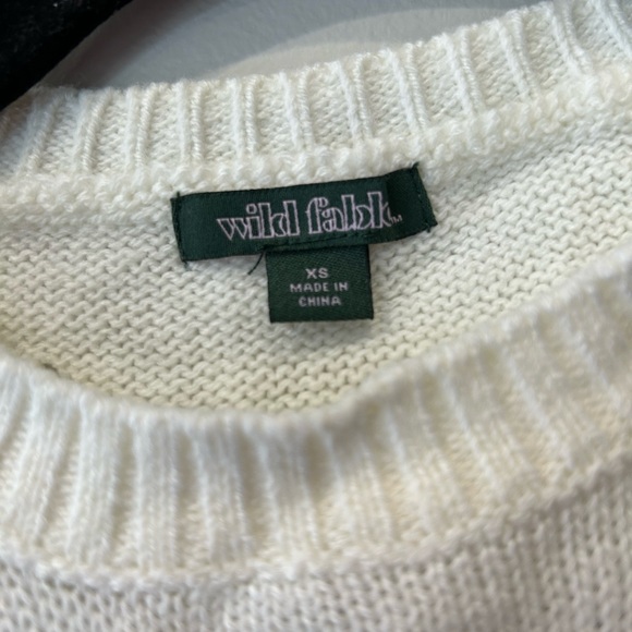 Summer White Vest Wild Fable Distressed Vest in Size XS - Picture 3 of 5